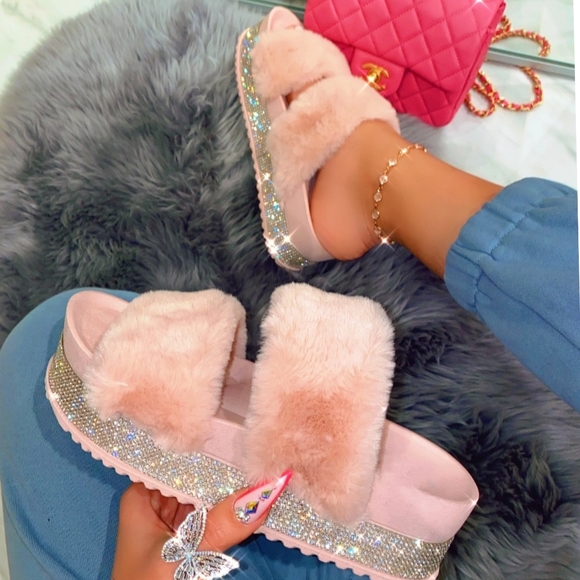 Just In 💓 Queen FUR SANDAL - MAUVE Color - Picture 2 of 3